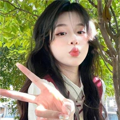 男人与婴儿
